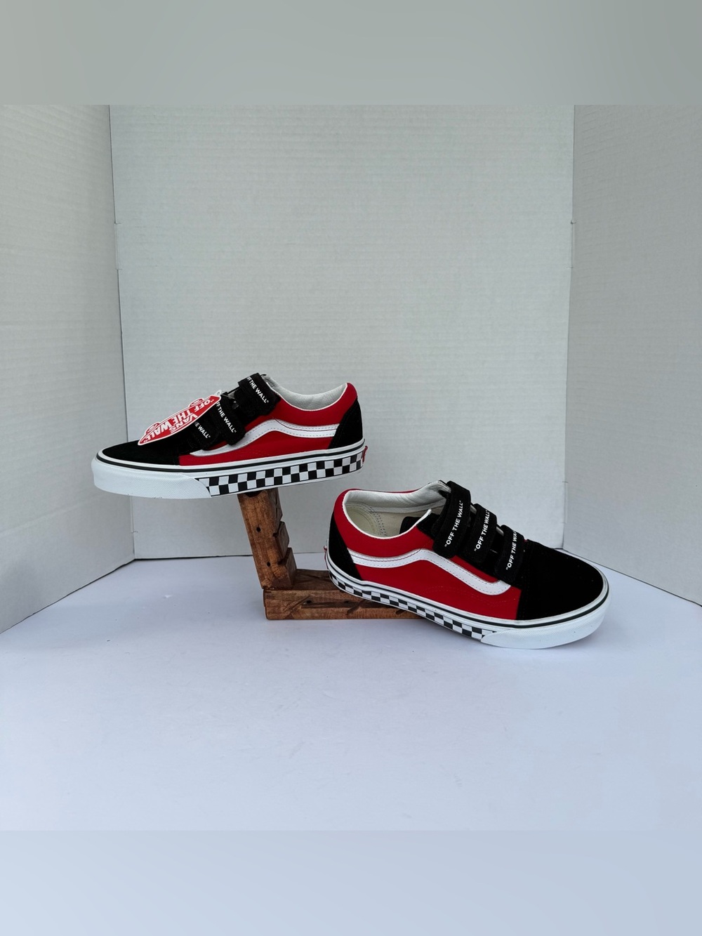 Vans  Old Skool V  Pop Sneakers W Straps 721356 Men’s 5  Women’s 6.5 No Box New